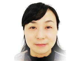 田艷（黨委副書記、總經(jīng)理）